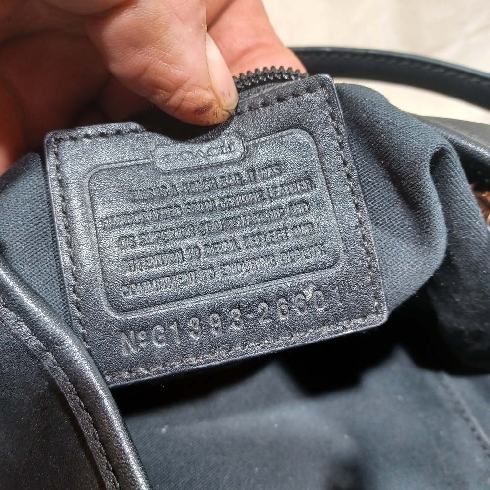 Coach Black Legacy Double Gusset Hobo Shoulder Bag - Picture 15 of 15
